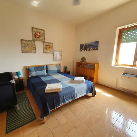 Loft Fronte Mare Apartment